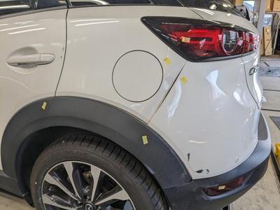 マツダ CX-3 リヤバンパー交換 リヤフェンダー修理 | 備後鈑金